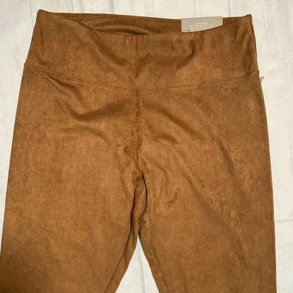 NWT Soft Surroundings Faux Suede Leggings. Size M. - Picture 5 of 10